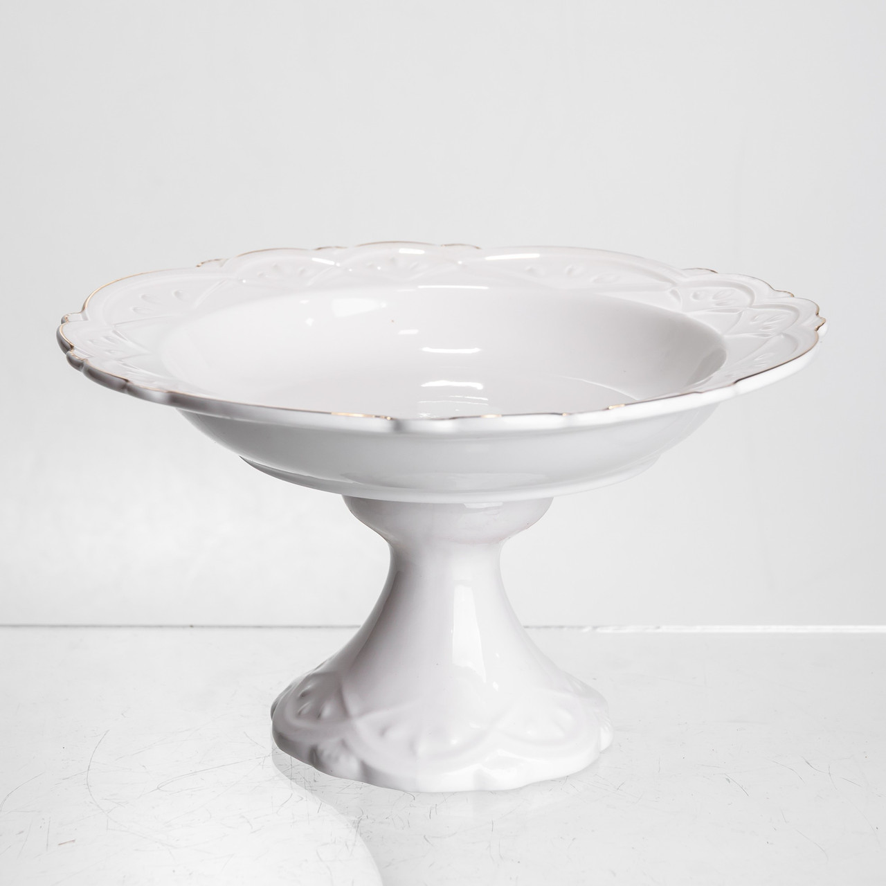 Фруктовниця на ніжці White Square 21.5 см порцелянова кругла Yiwu 120-YH-HG056